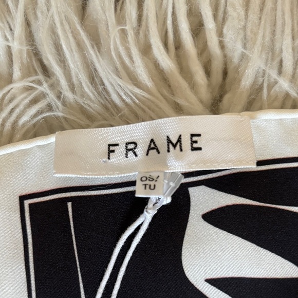 FRAME Silk Black and White Abstract Print Rolled Edge Square Scarf WFD216032 NWT - Picture 4 of 9